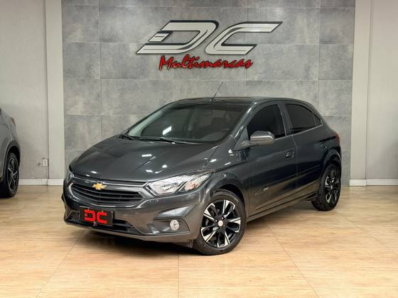 CHEVROLET ONIX 1.4 MPFI LTZ 8V FLEX 4P AUTOMÁTICO CHEVROLET ONIX 1.4 MPFI LTZ 8V FLEX 4P AUTOMÁTICO